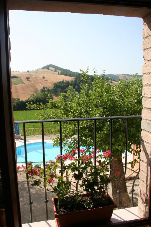 Agriturismo Il Casale Pergola Zewnętrze zdjęcie