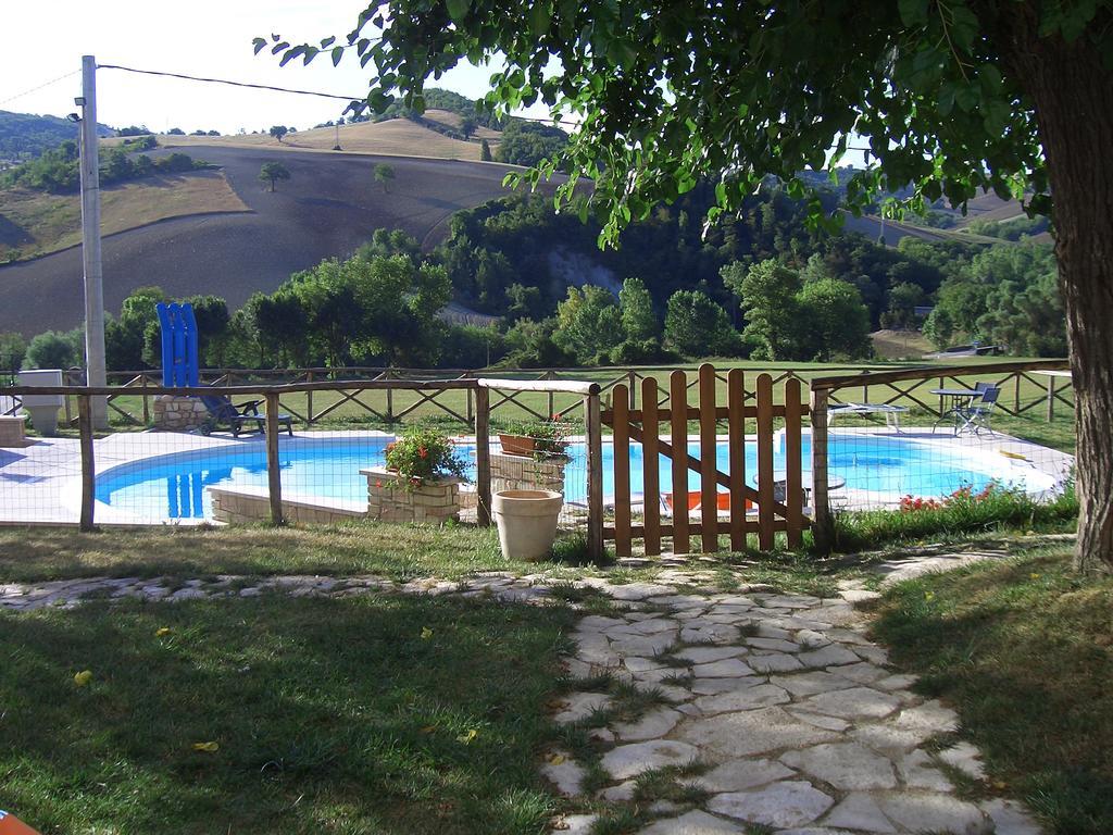 Agriturismo Il Casale Pergola Zewnętrze zdjęcie